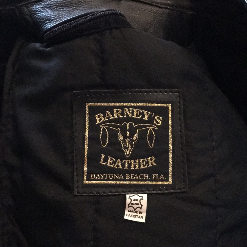 Leather jacket - Picture 4 of 4